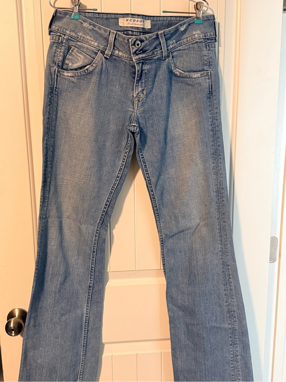 Vintage Hudson Jeans Women’s Light Blue Bootcut Distressed Jeans Sz 31